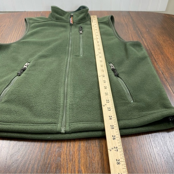 L.L. Bean Men’s Green Fleece Full-Zip Functional Comfortable Classic Vest - Picture 8 of 10